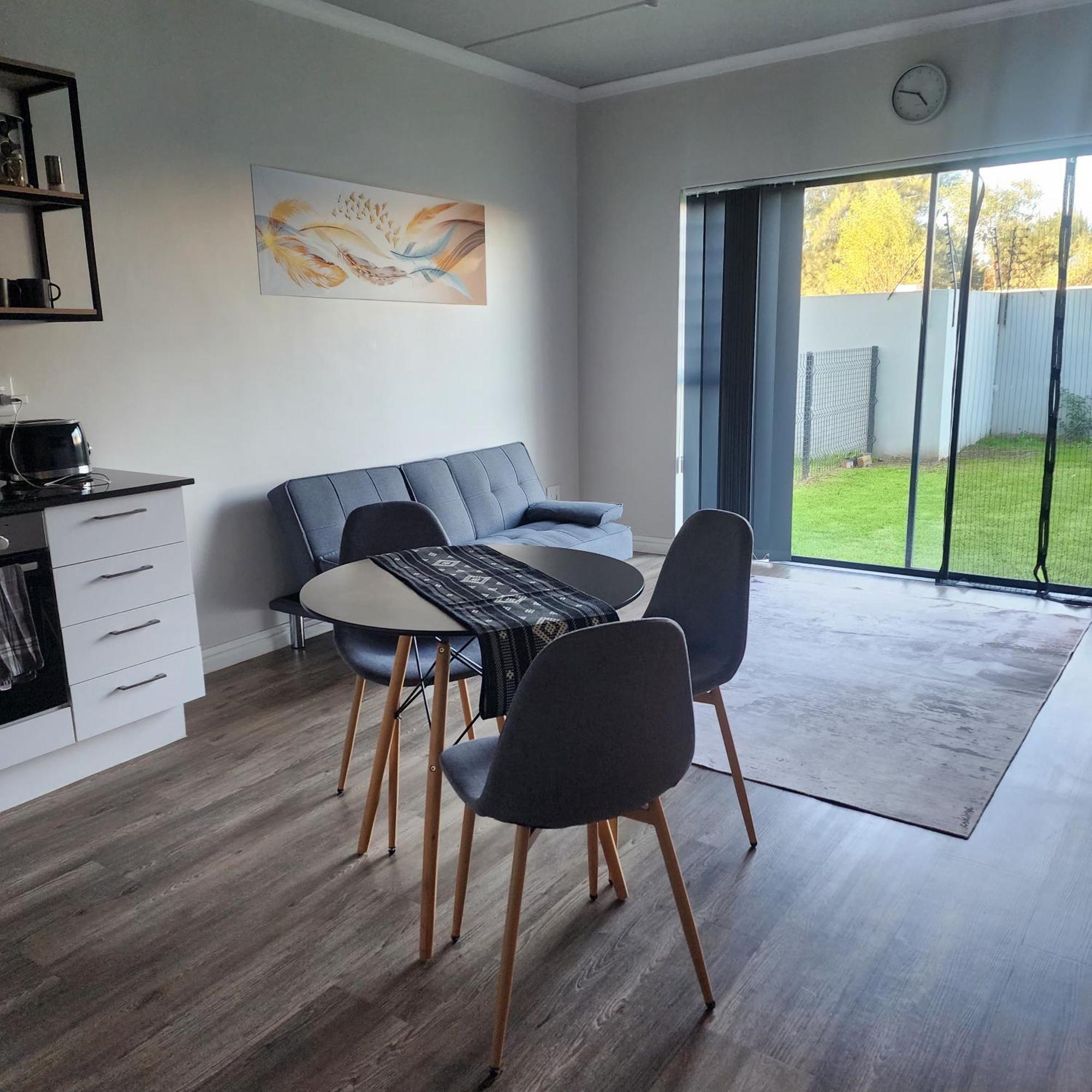 The Hudson, Buh-rein Estate Apartment Cape Town
